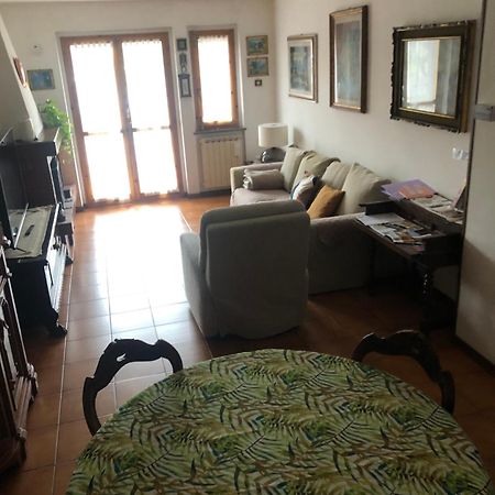 Ferienwohnung Scacciapensieri Vicino Al Policlinico E Al Centro Citta Siena Exterior foto