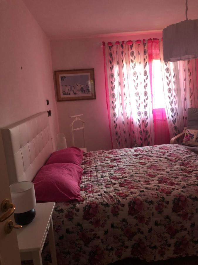 Ferienwohnung Scacciapensieri Vicino Al Policlinico E Al Centro Citta Siena Exterior foto